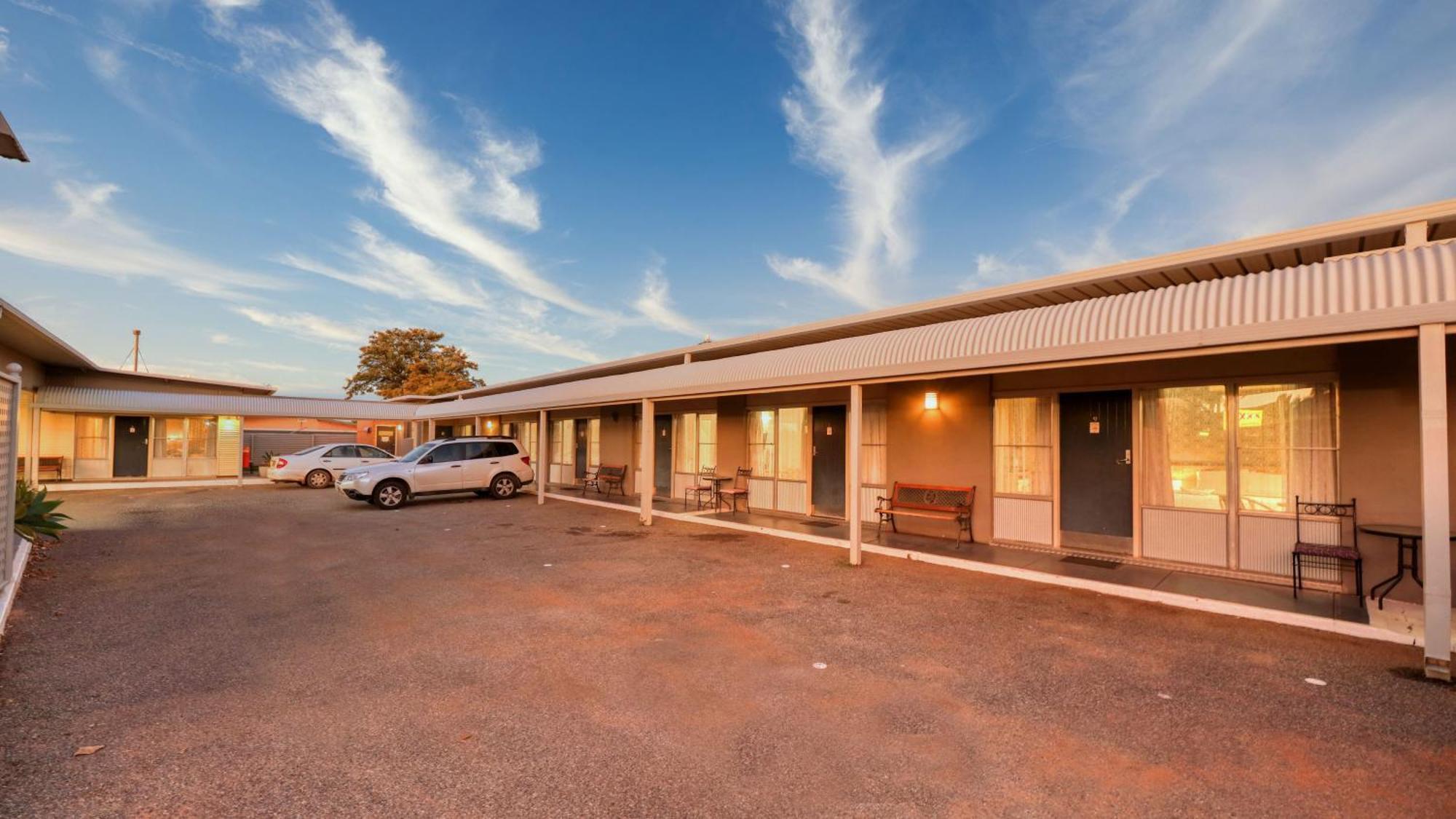 Silver Haven Motor Inn Broken Hill Exterior foto