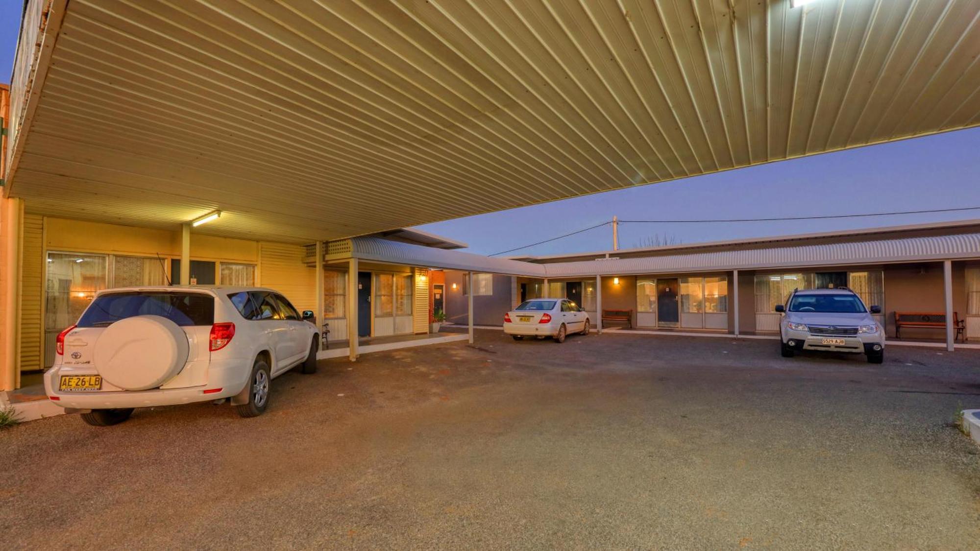 Silver Haven Motor Inn Broken Hill Exterior foto